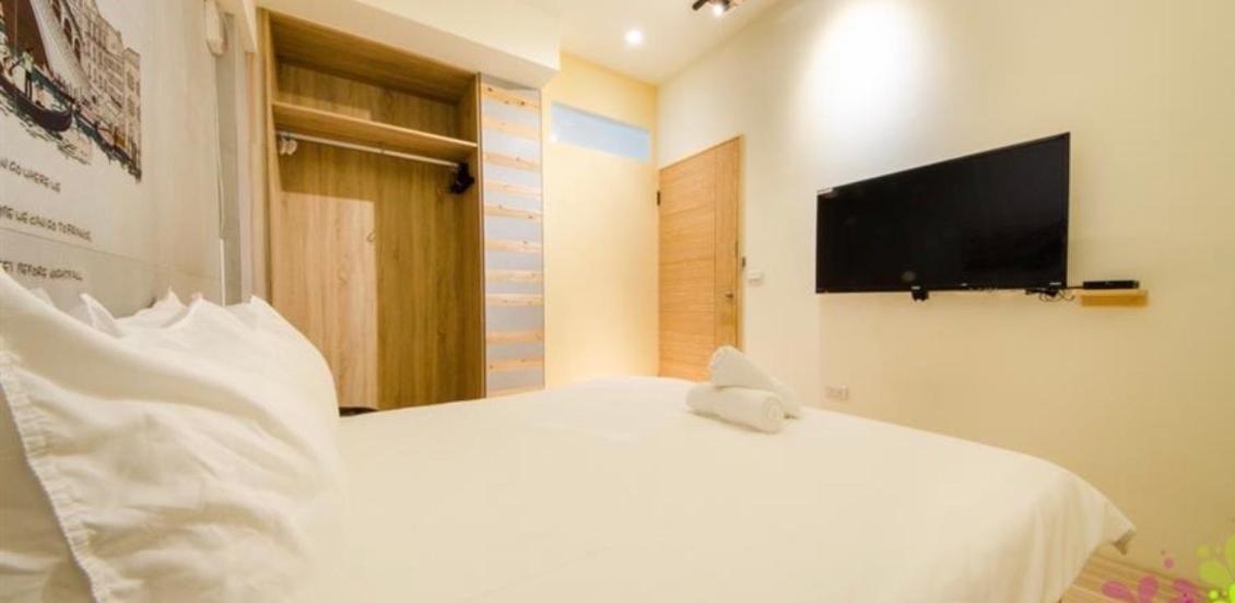 小黑琵416輕旅 Little Happy Hostel Tchaj-nan Exteriér fotografie