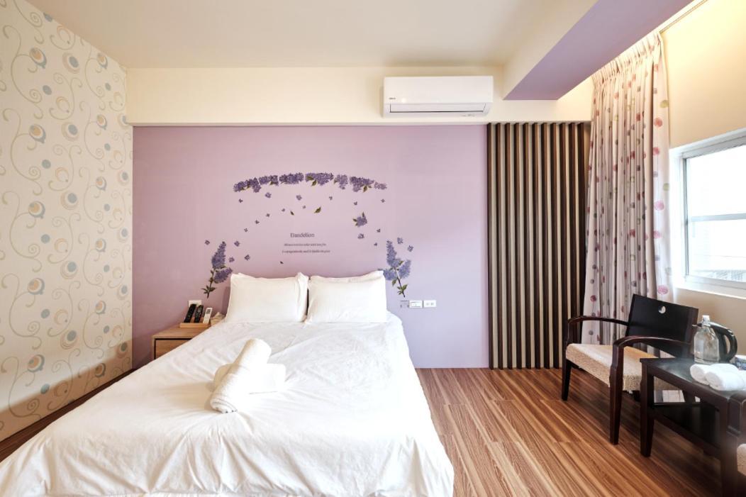 小黑琵416輕旅 Little Happy Hostel Tchaj-nan Exteriér fotografie